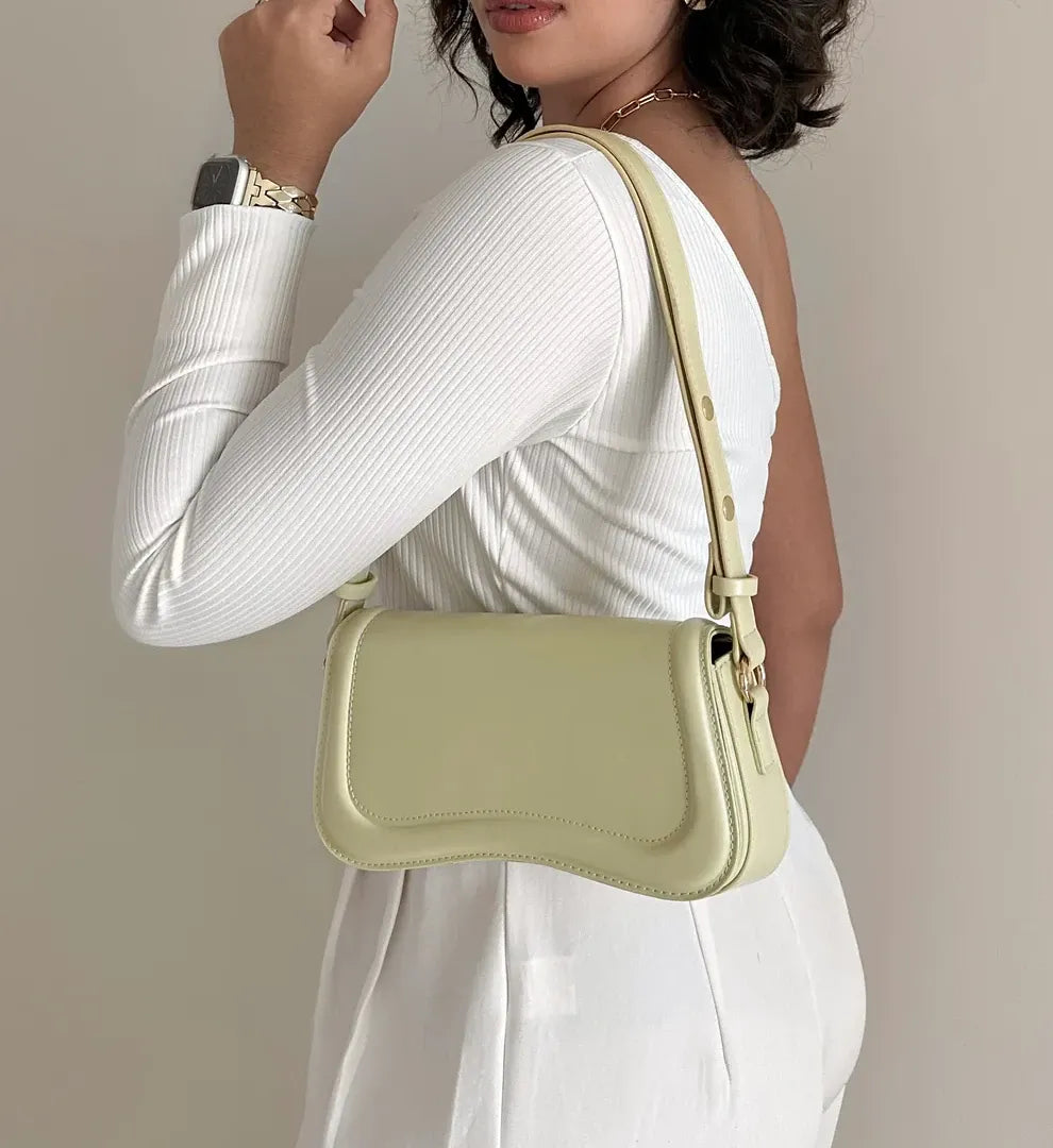 Bolsa Baguete de Ombro; Bolsa Baguete Feminina; Bolsa de Ombro Feminina; Bolsa de Ombro