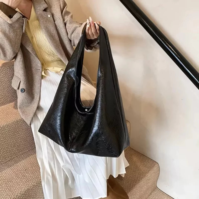 Bolsa hobo grande de ombro para uso casual e elegante, dia a dia, ideal para o trabalho